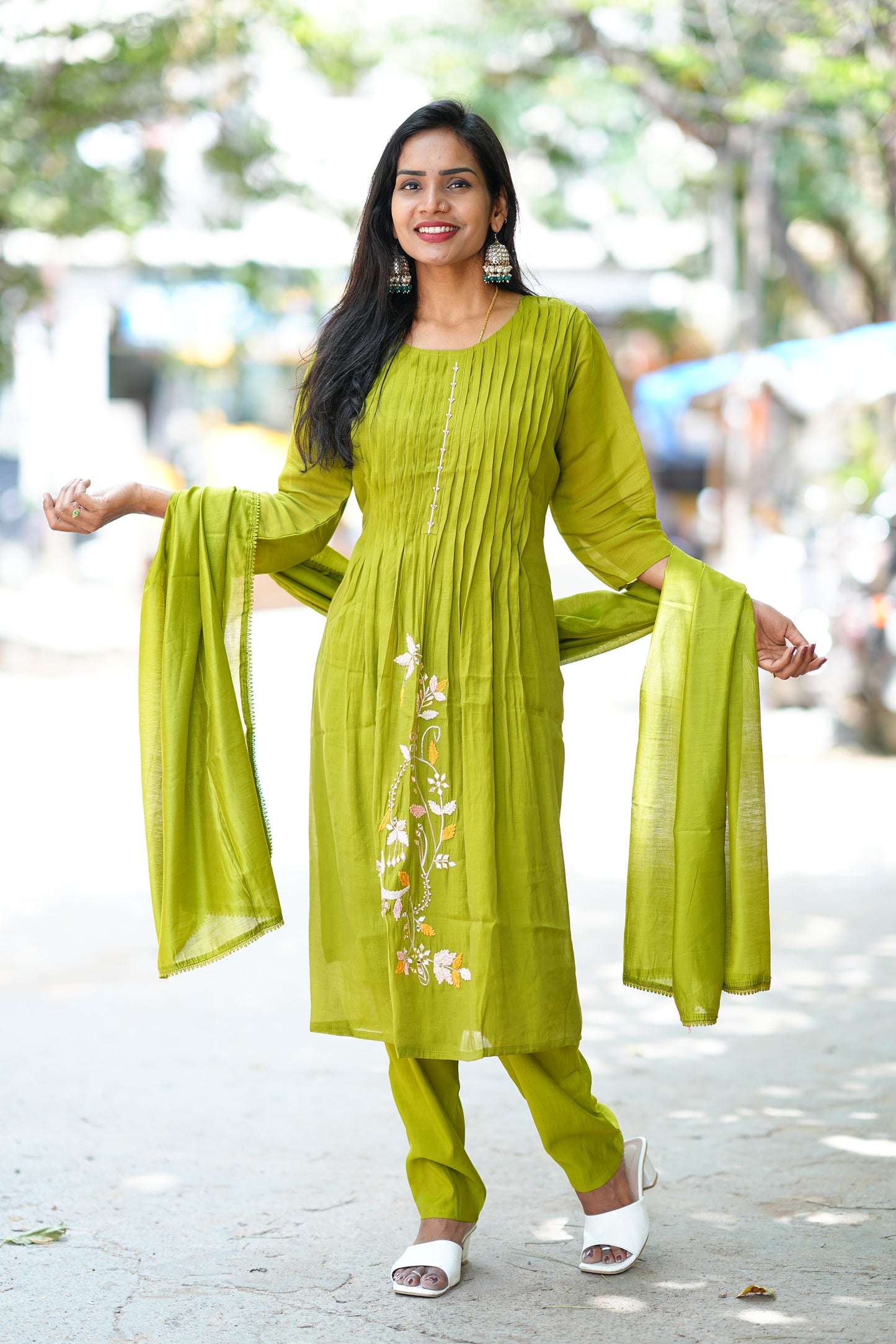 Liril Color Designer Wear Mul Chanderi 3 Piece Set