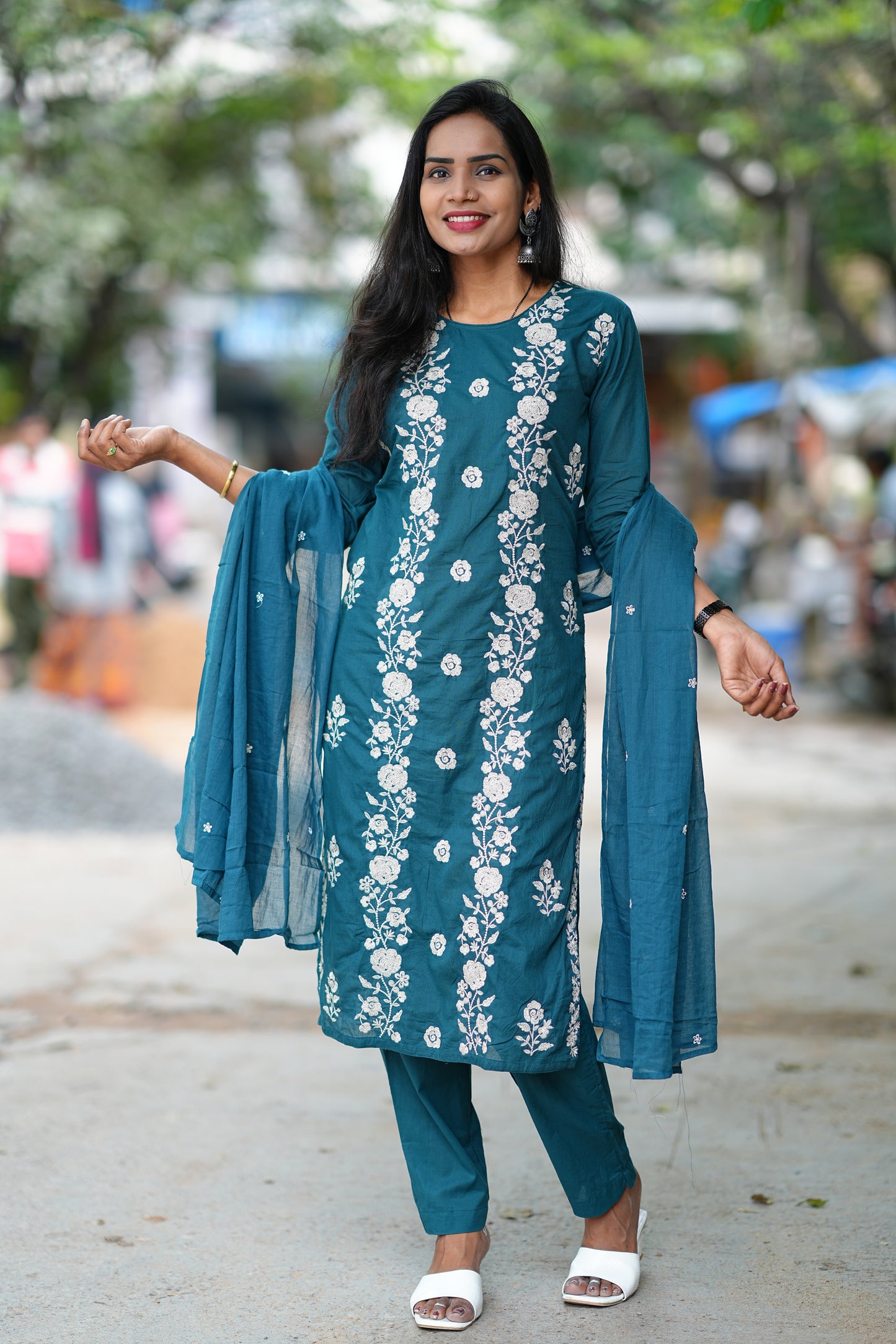 Russian Gree Color Mul Cotton 3 Piece Set With Full Thread Work