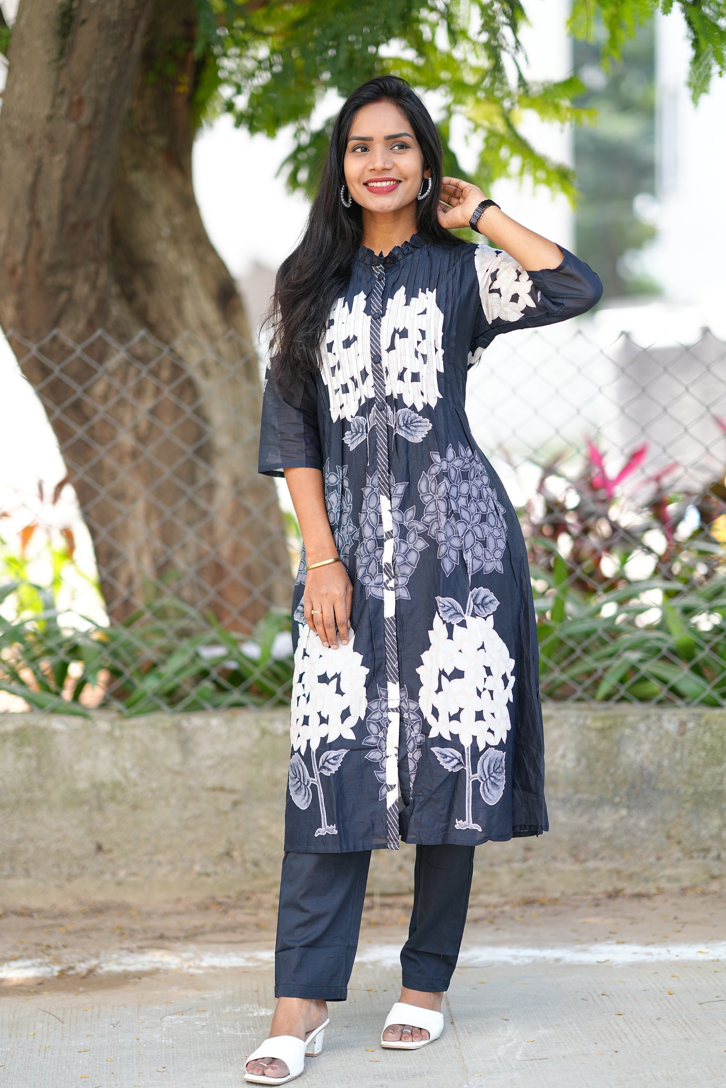 Black Color Pure Mul Cotton Desiner Wear Cordset With Lining