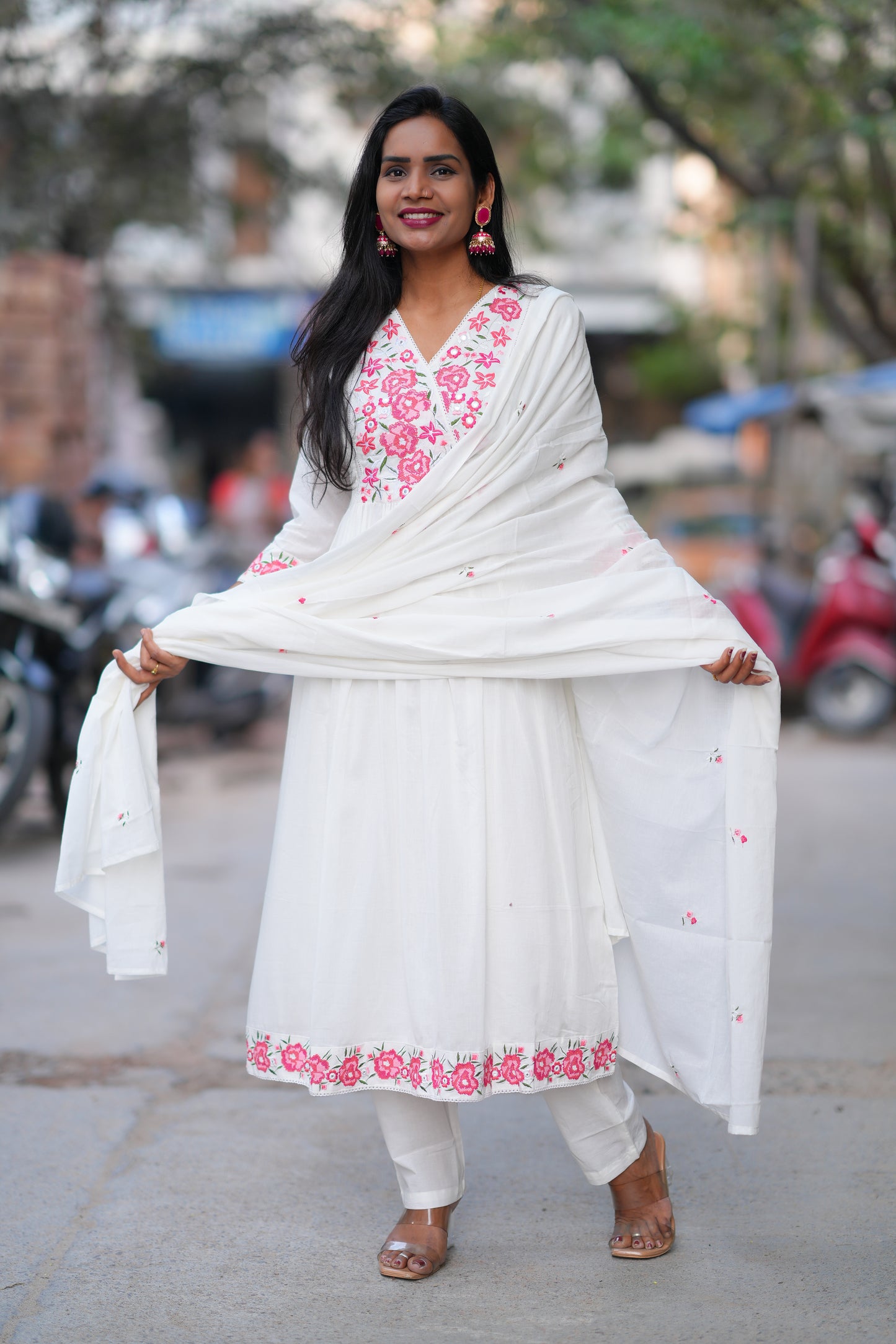 White Color Mul Cotton 3 Piece With Embroidery Work and Complete Lining