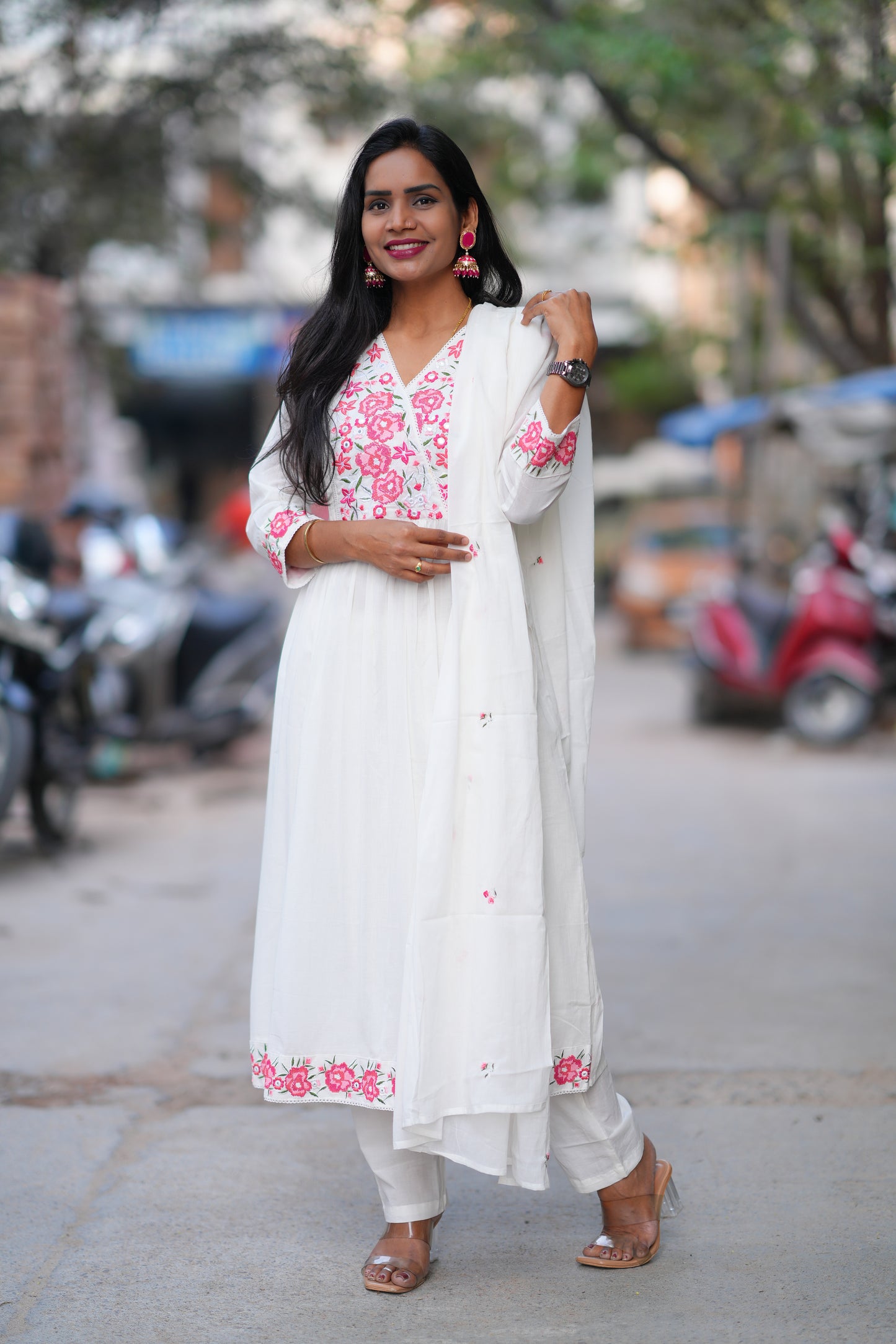 White Color Mul Cotton 3 Piece With Embroidery Work and Complete Lining