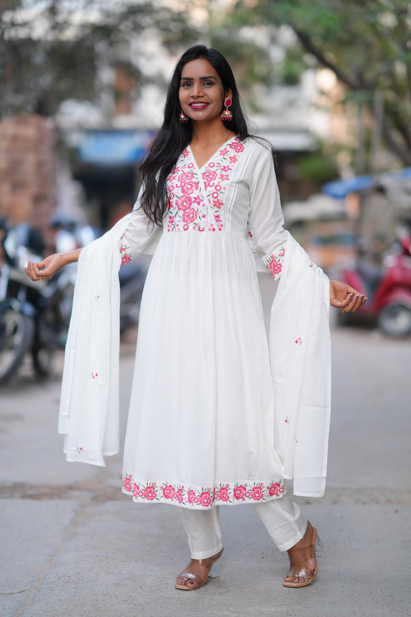 White Color Mul Cotton 3 Piece With Embroidery Work and Complete Lining