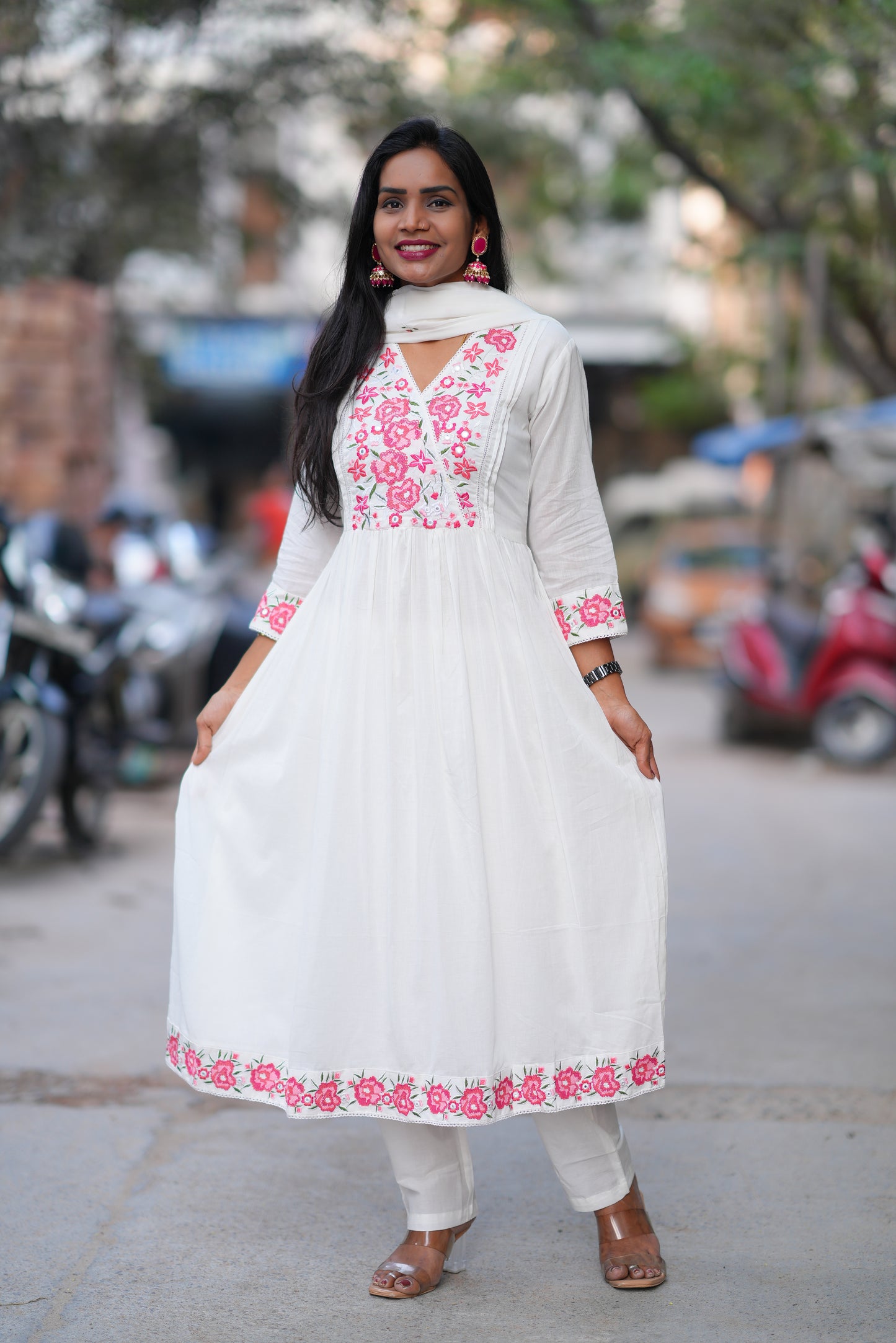 White Color Mul Cotton 3 Piece With Embroidery Work and Complete Lining