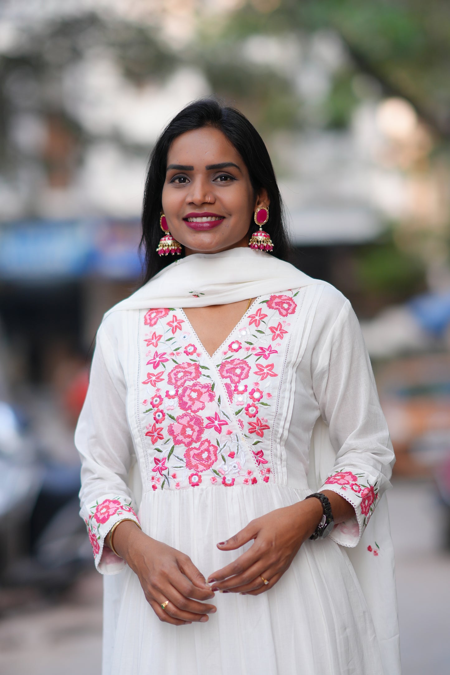 White Color Mul Cotton 3 Piece With Embroidery Work and Complete Lining