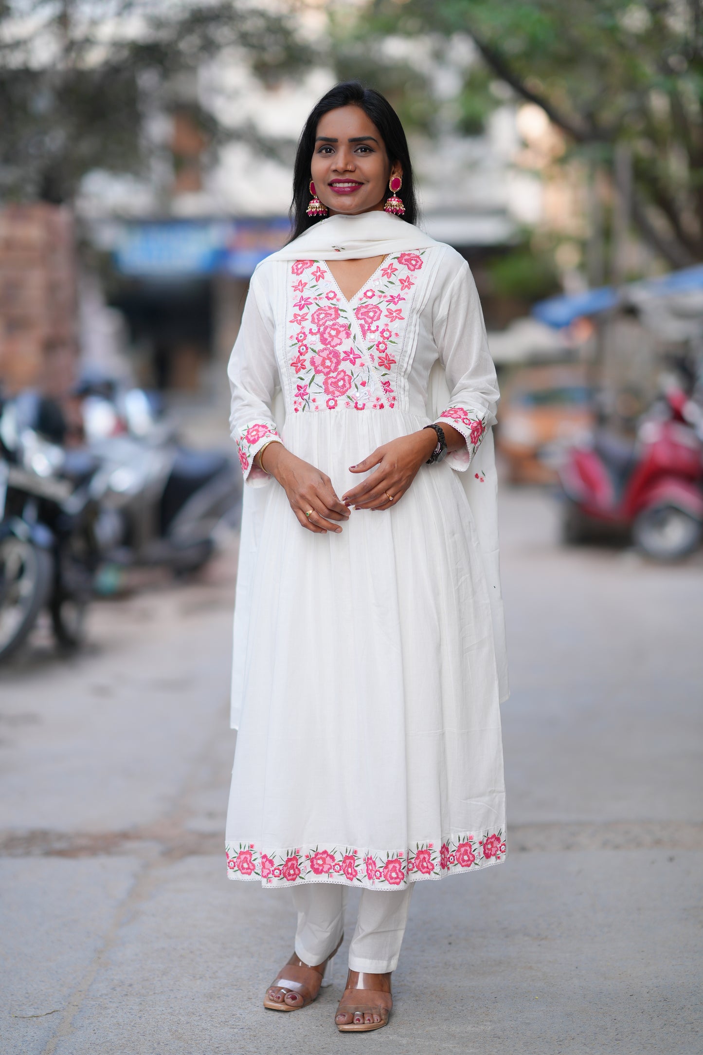White Color Mul Cotton 3 Piece With Embroidery Work and Complete Lining