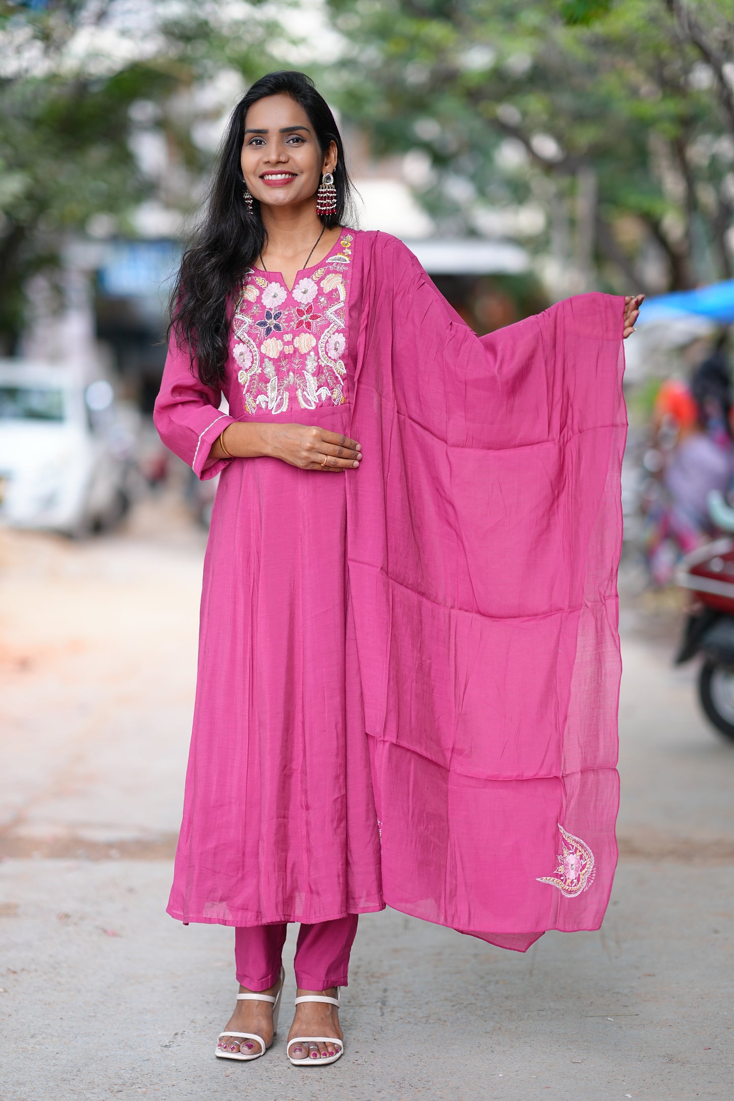 Onion Pink Mul Chanderi 3 Piece Set With Lining Lining