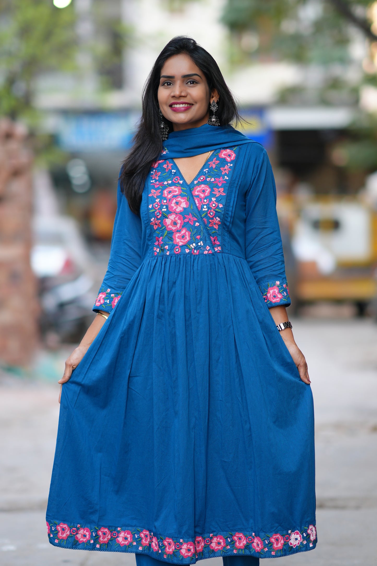 Teal Blue Color Mul Cotton 3 Piece Set With Embroidery Work and Complete Lining