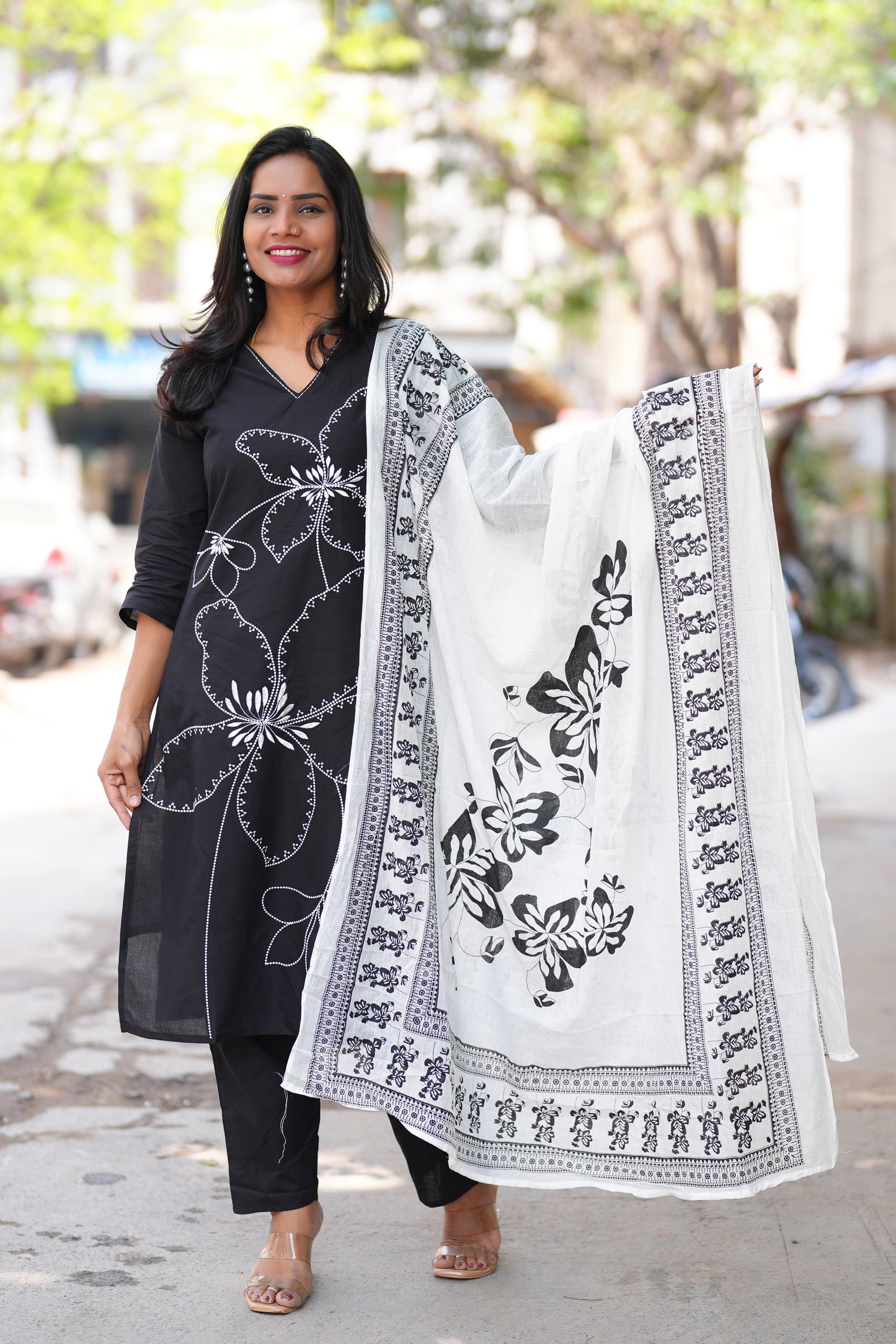 Black Color Jaipur cotton 3 Piece Set with Embroidery work and Complete Lining