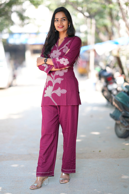 Round Neck With V slit Maroon Color Heavy Rayon With Bandini Print