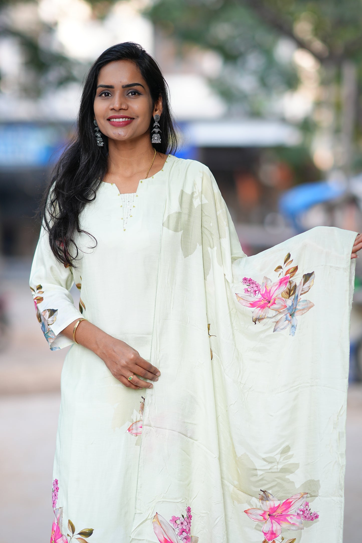 Pure Muslin Floral Print 3 Piece Set With Complete Lining