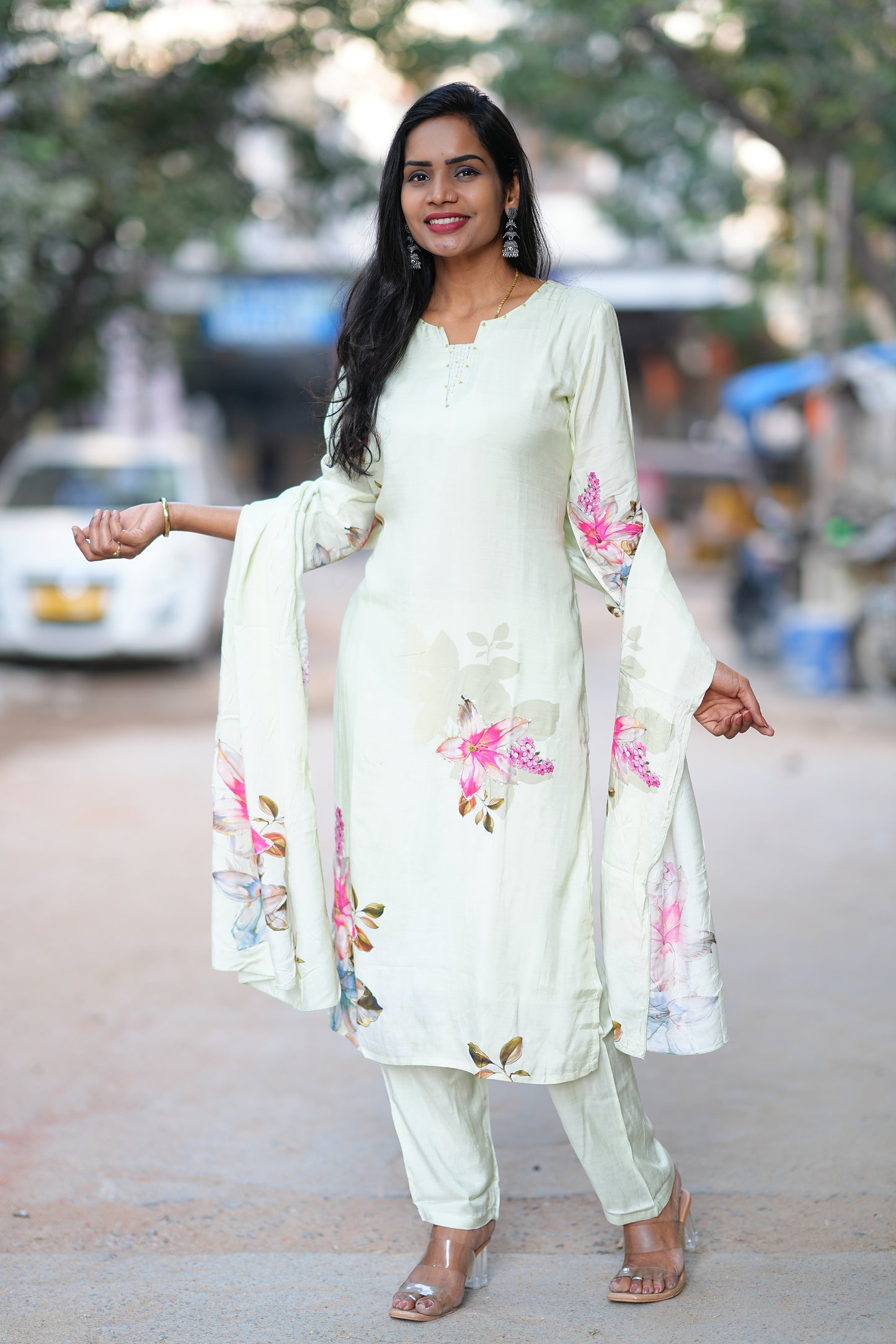 Pure Muslin Floral Print 3 Piece Set With Complete Lining