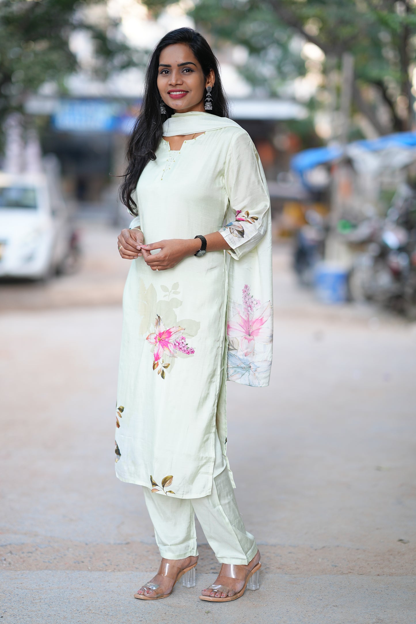 Pure Muslin Floral Print 3 Piece Set With Complete Lining