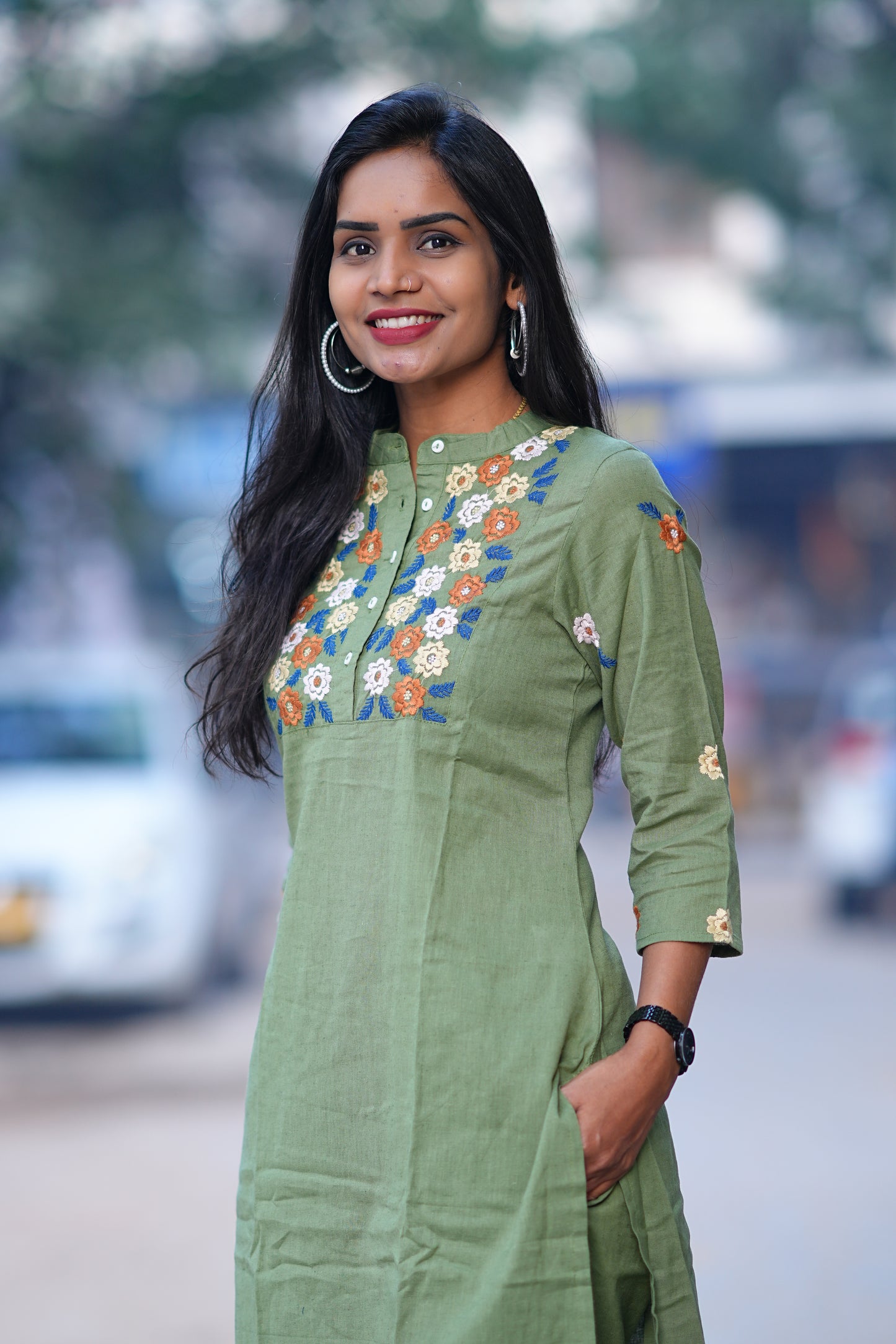 Olive Green Designer Cord Set With Thread Embroidery Work