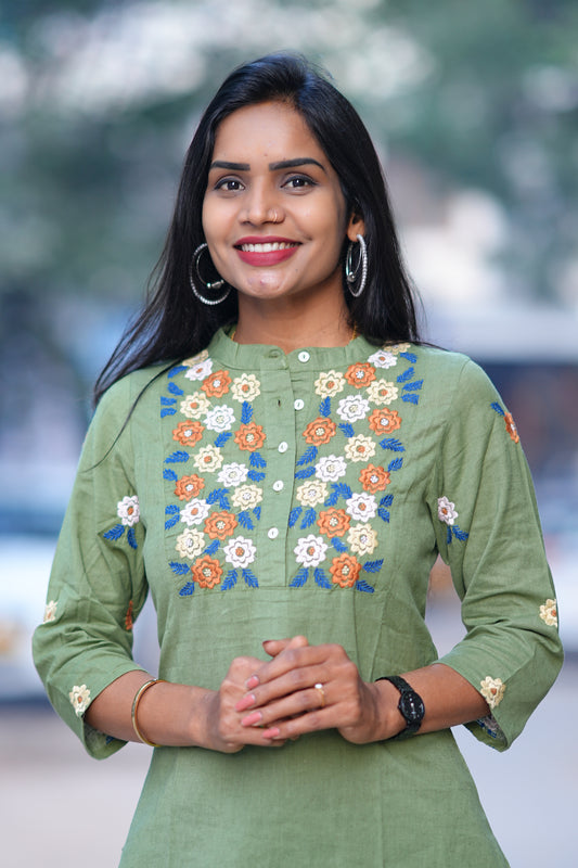 Olive Green Designer Cord Set With Thread Embroidery Work