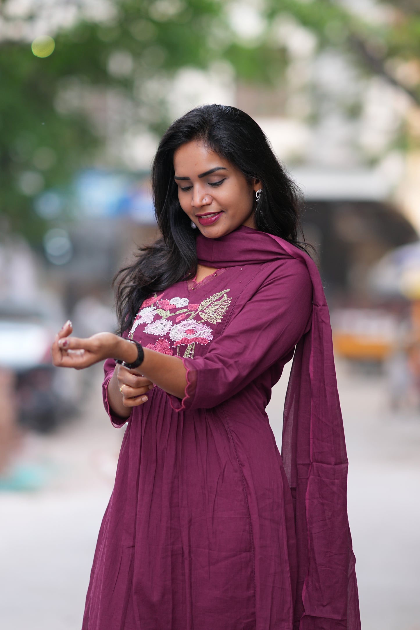 Plum Purple Mul Cotton 3 Piece Set With Embroidery Work and Complete Lining