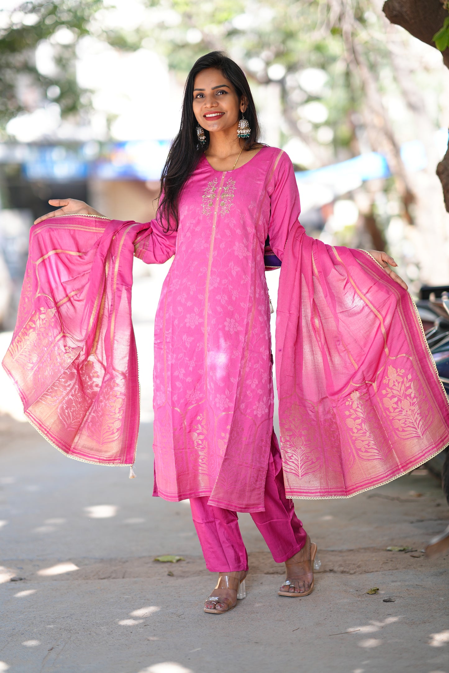 Banarasi Weaving Preium Viscose Fabric Duppata Set