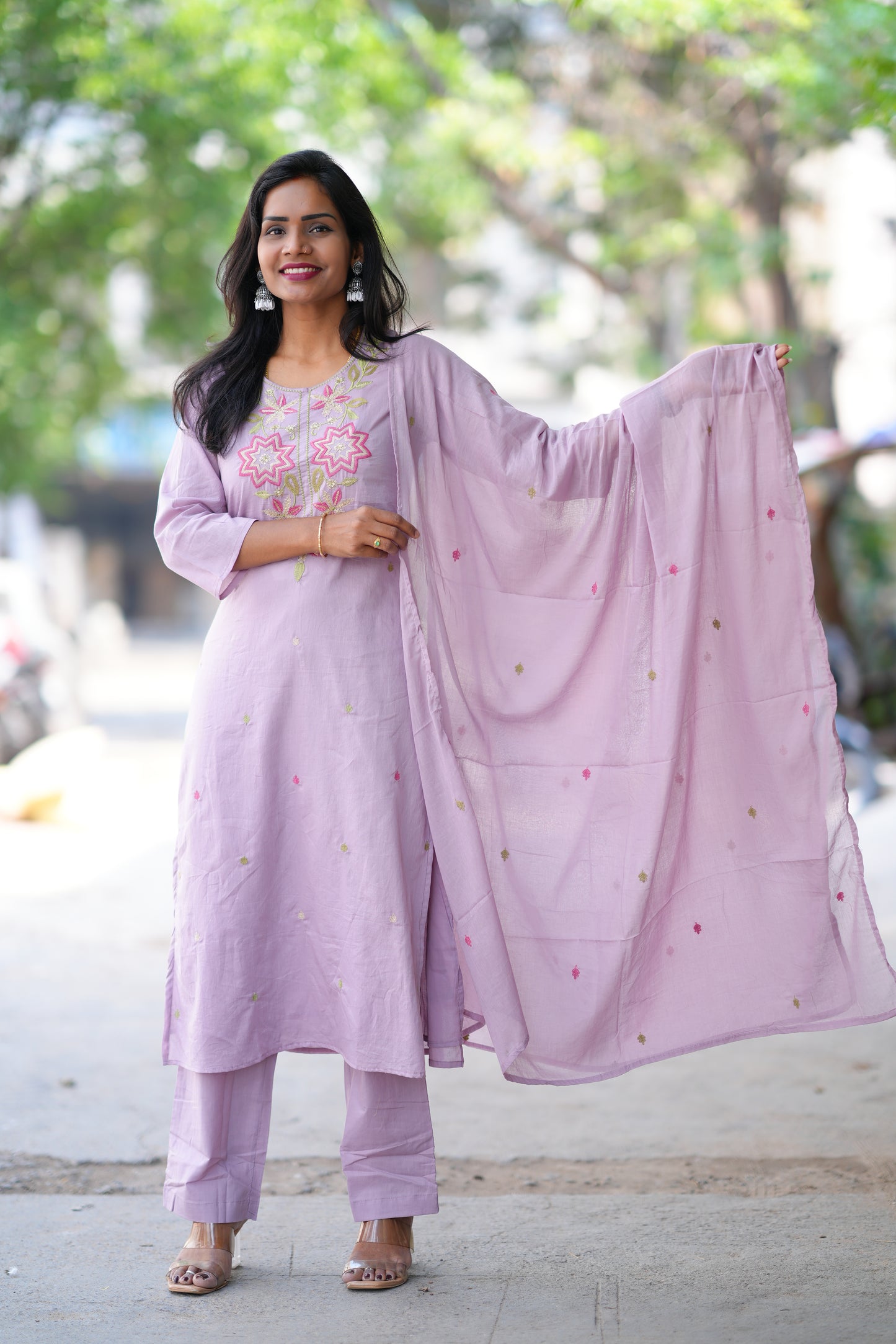 Light Purple Color Mul Cotton 3 Piece Set With Embroidery Work and Complete Lining