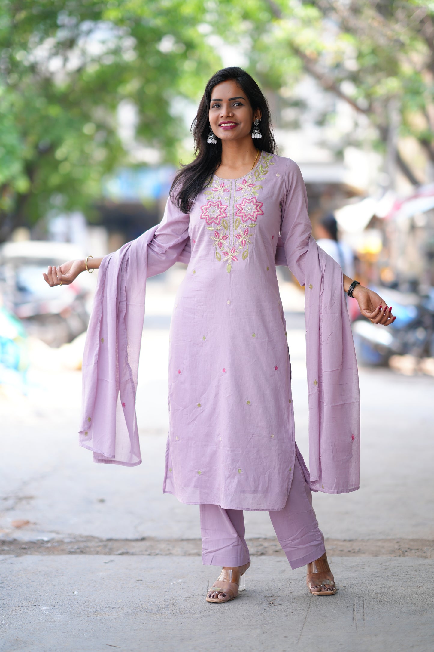Light Purple Color Mul Cotton 3 Piece Set With Embroidery Work and Complete Lining