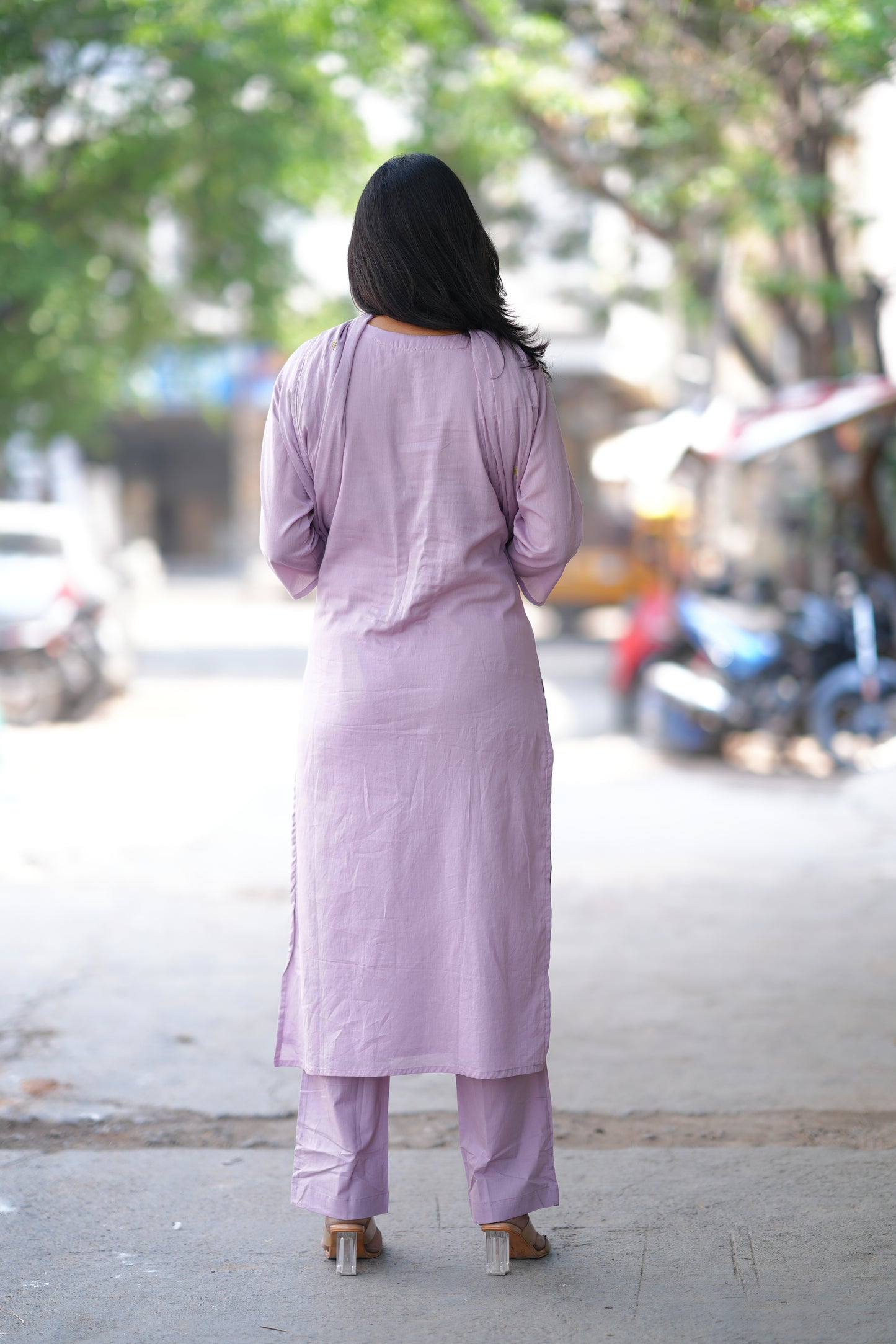 Light Purple Color Mul Cotton 3 Piece Set With Embroidery Work and Complete Lining