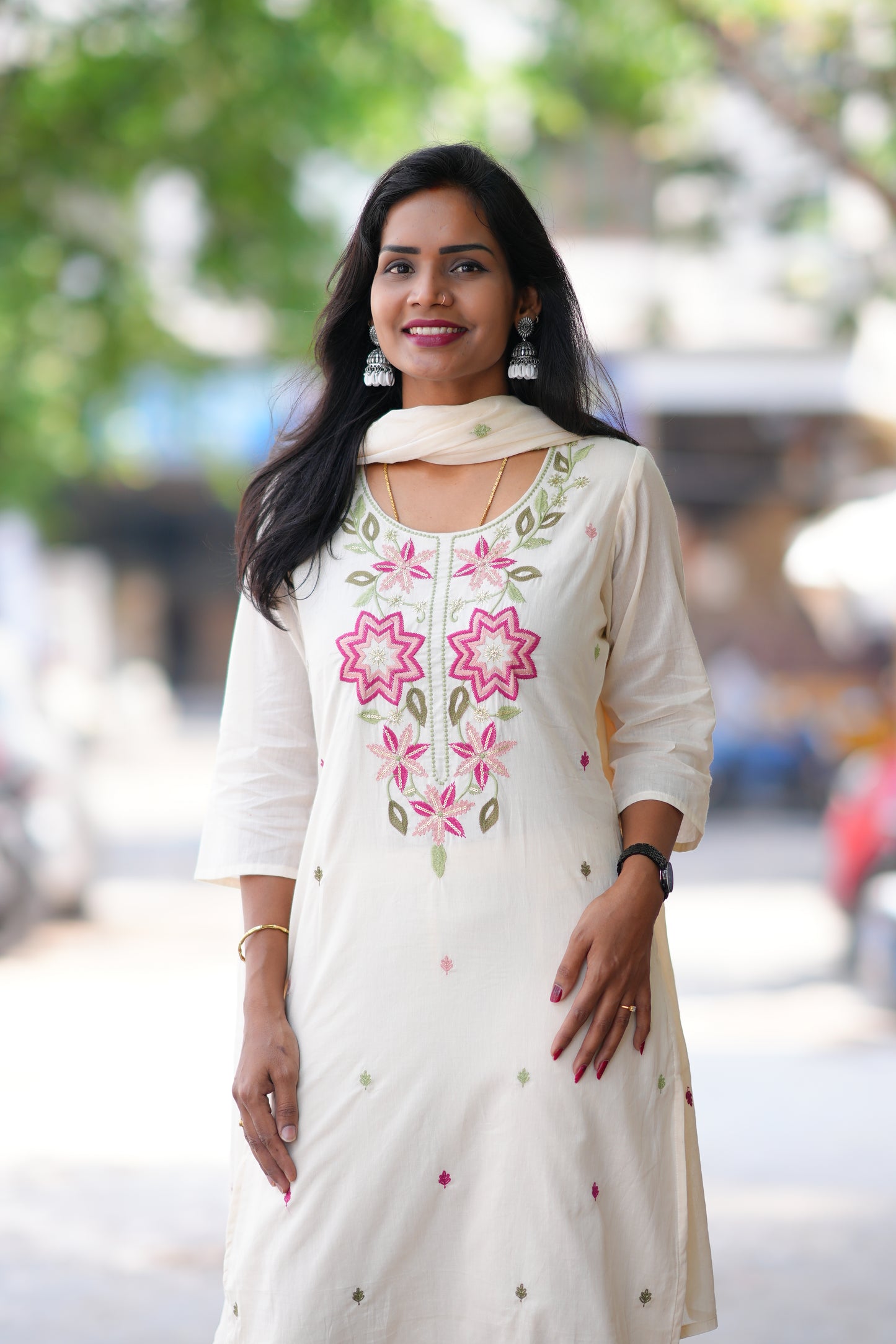 White Color Mul Cotton 3 Piece Set With Embroidery Work and Complete Lining