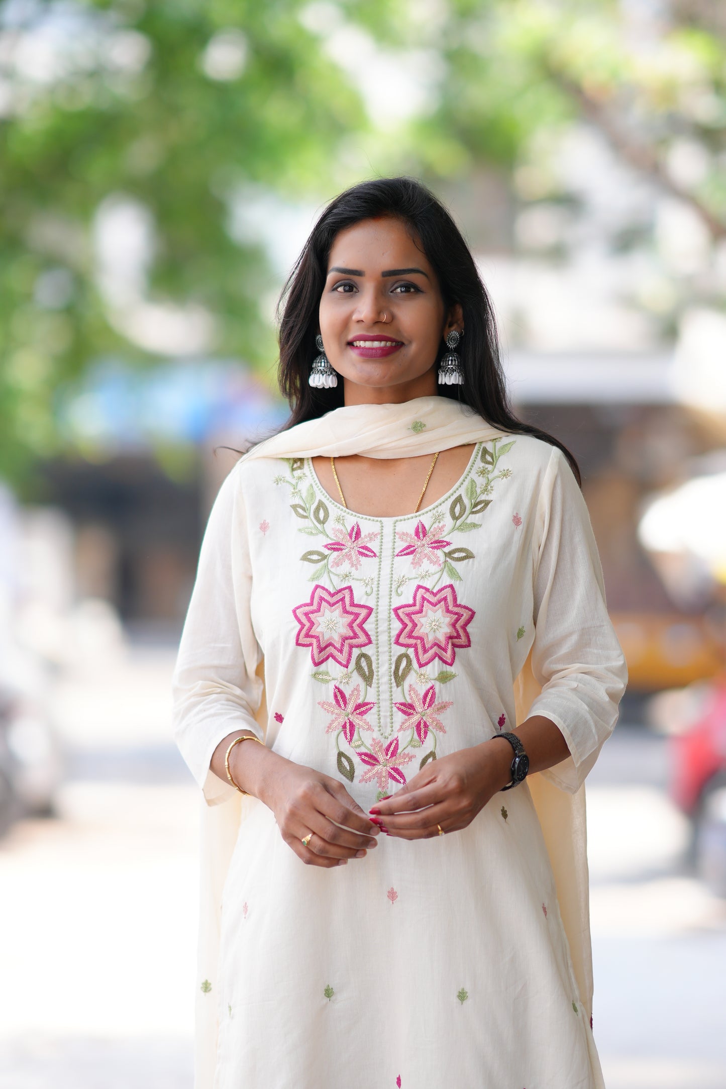 White Color Mul Cotton 3 Piece Set With Embroidery Work and Complete Lining