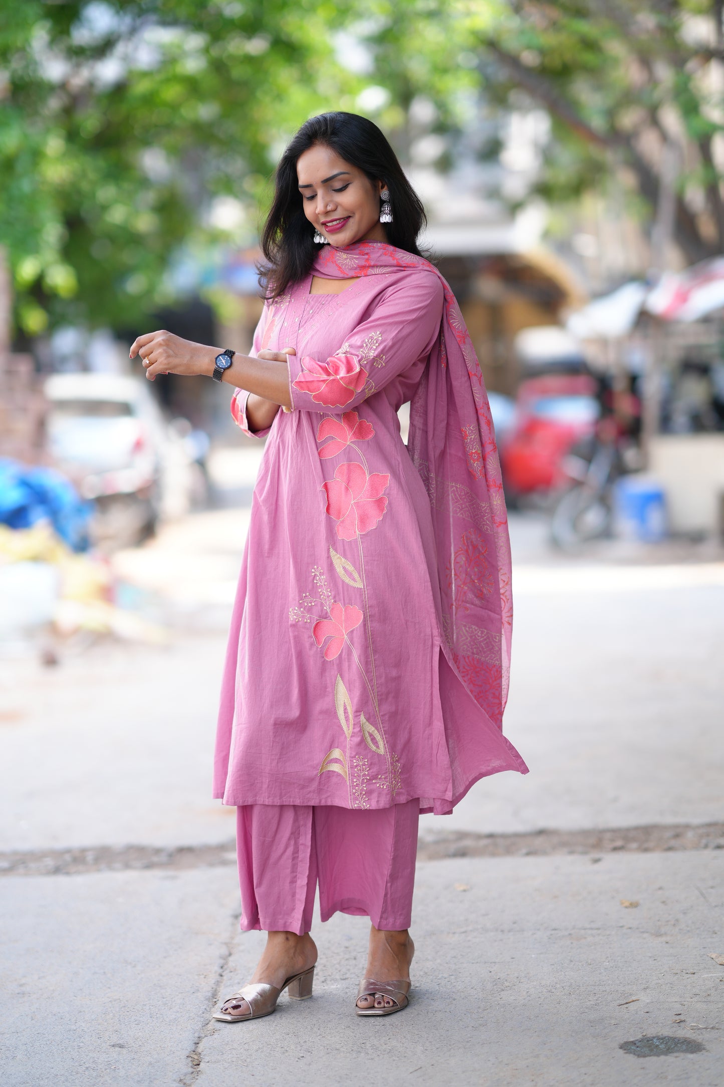 Onion Pink Color Jaipur Cotton 3 Piece Set With Applique Work