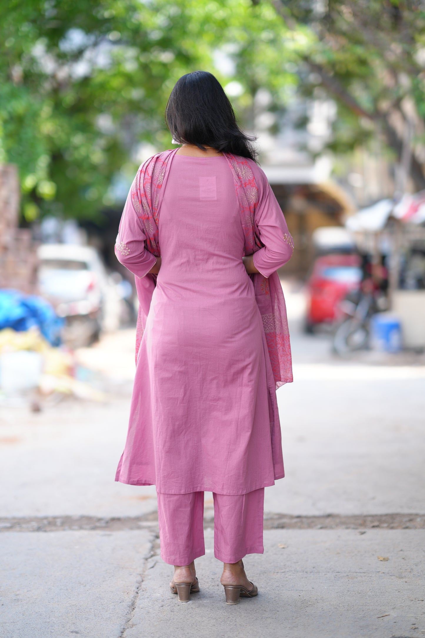 Onion Pink Color Jaipur Cotton 3 Piece Set With Applique Work