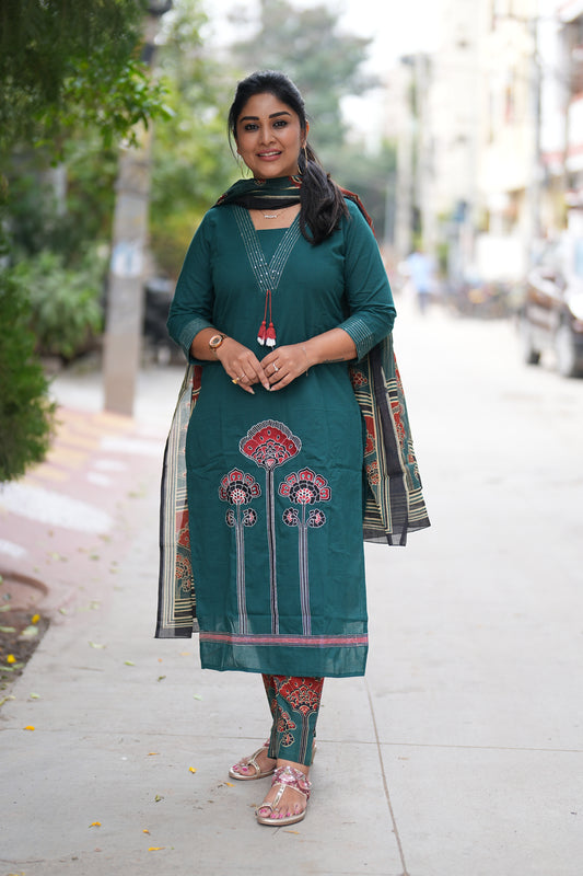 Bottle Green Color Pure Jaipur Cotton Semi Party Wear 3 Piece Set With Lining