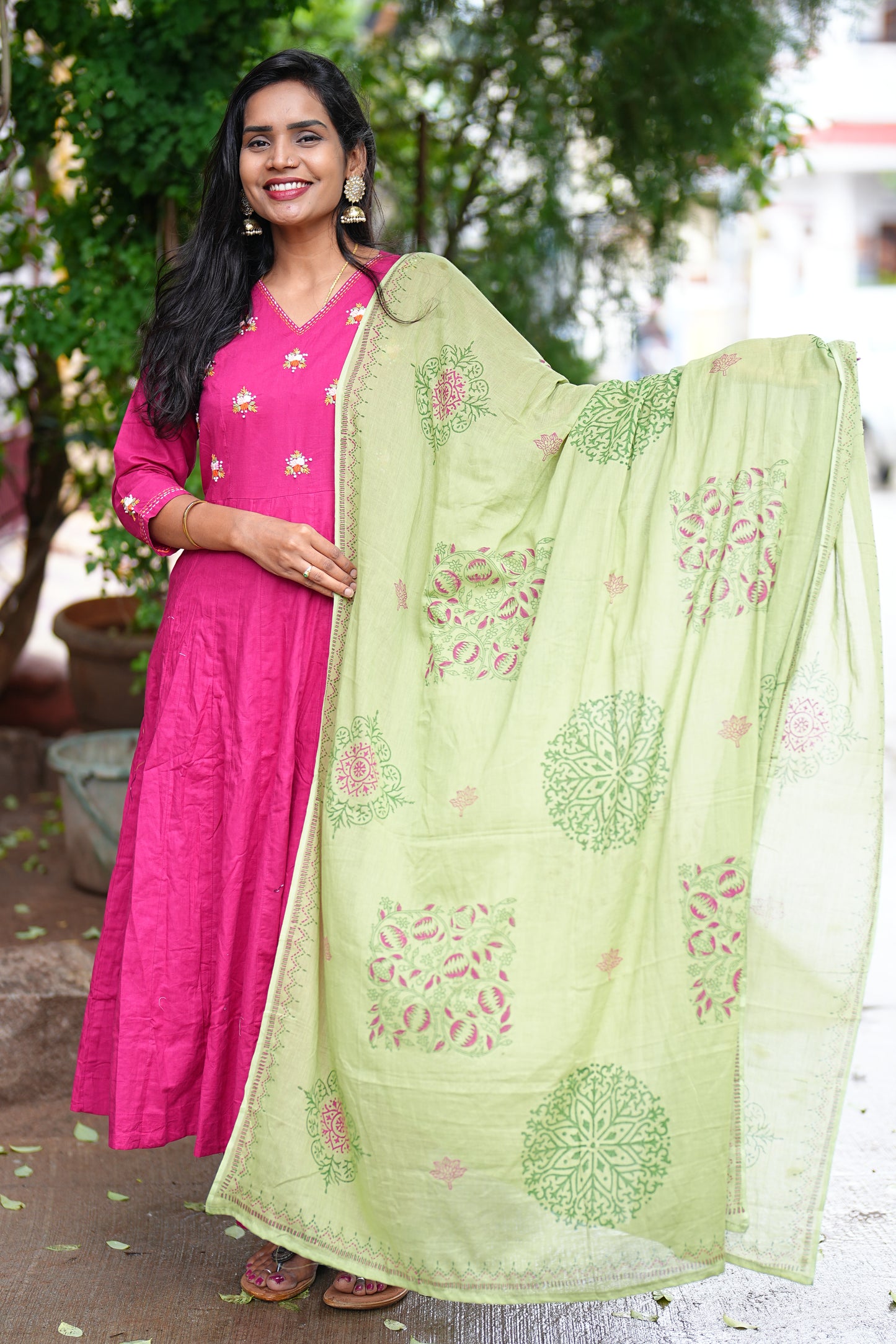 Pink Color Kali Pattern Anarkali 3 Piece Set With Complete Lining