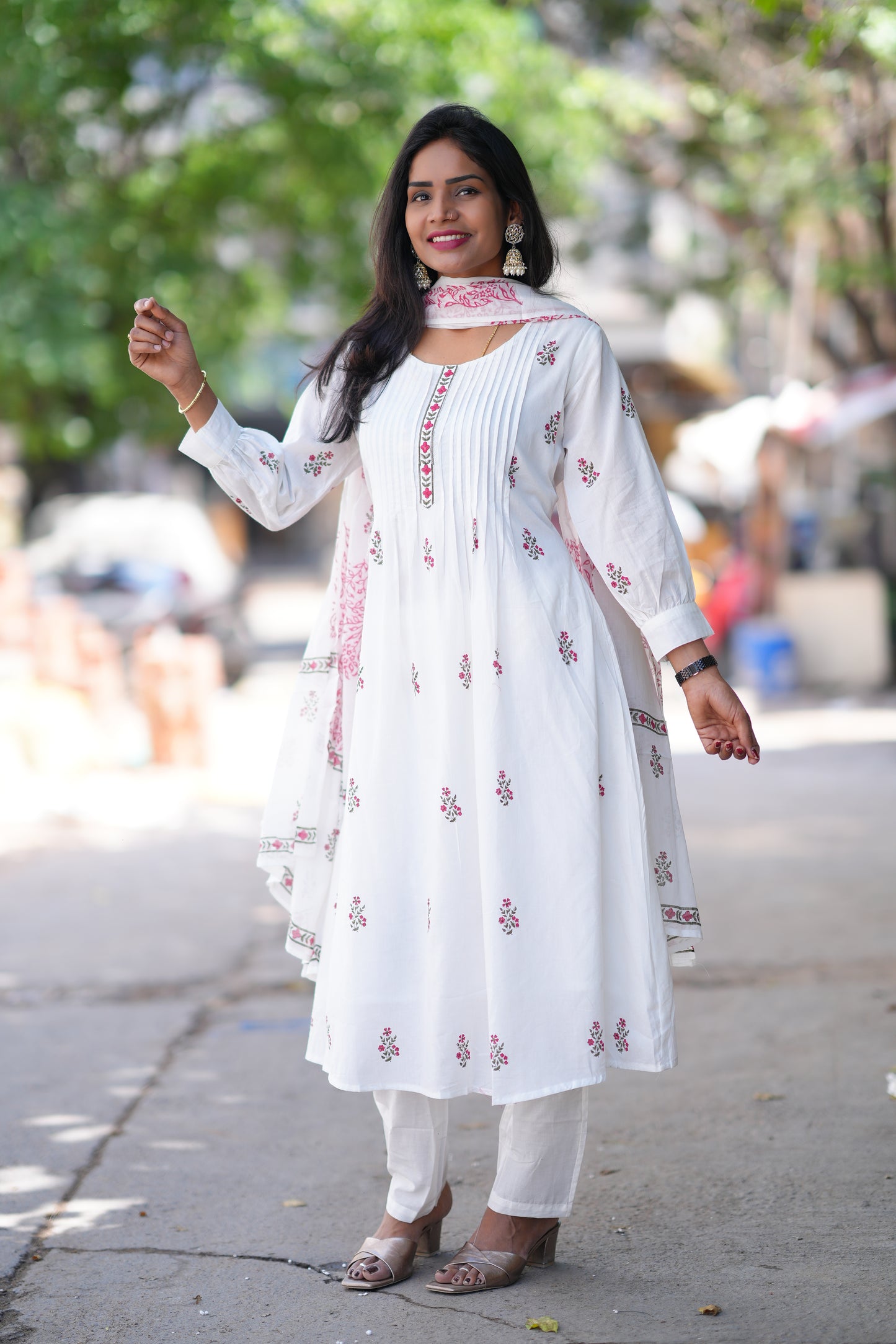 White Color Jaipur Cotton 3 Piece Set With Block Print and Complete Lining