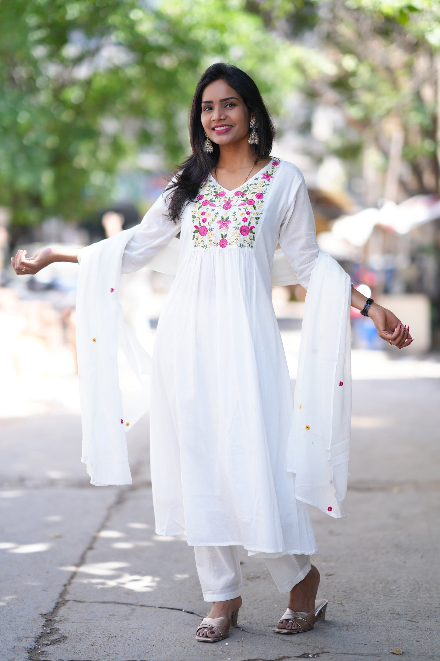 White Color Jaipur Cotton 3 Piece Set With Thread Work and Complete Lining