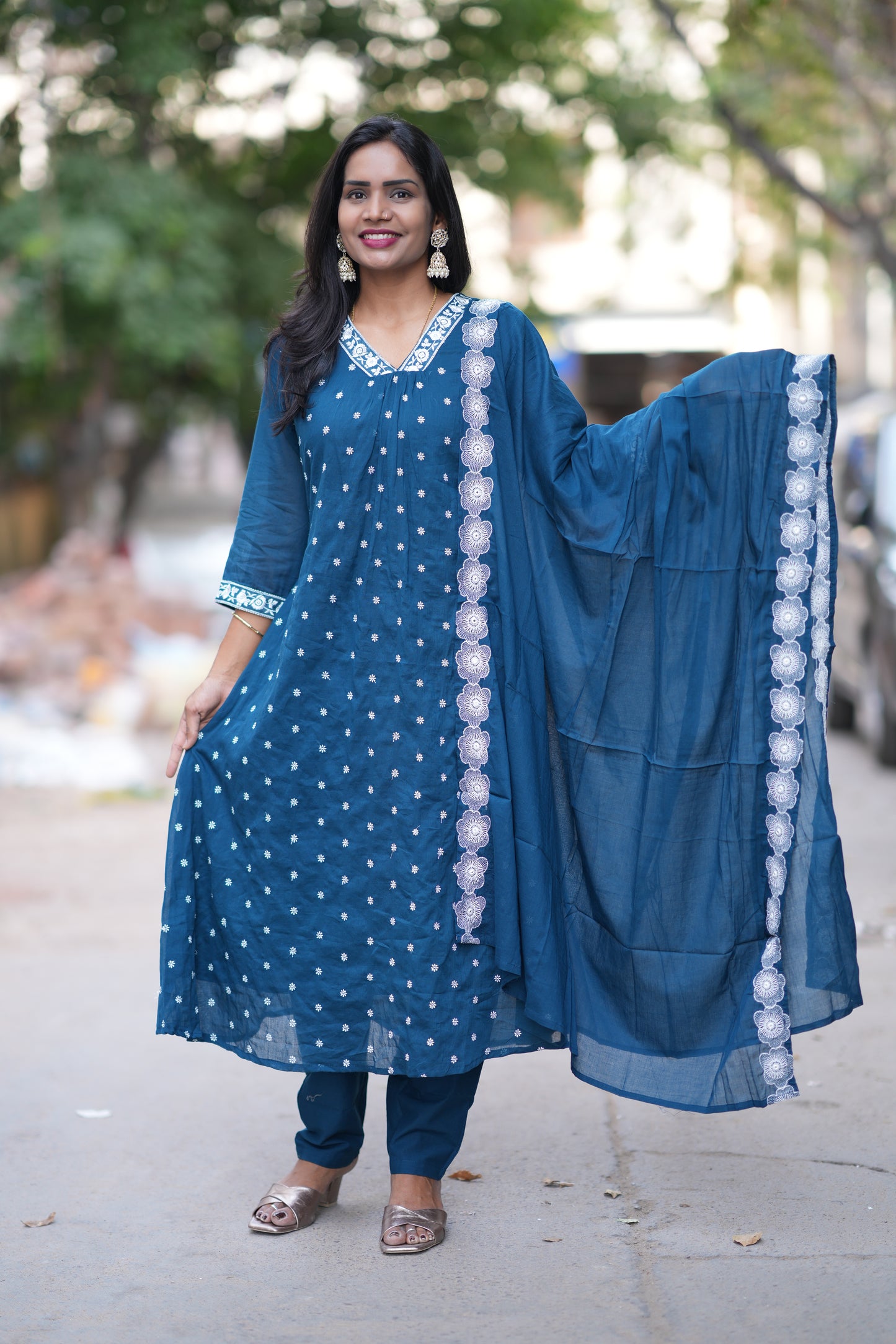 Peacock Blue Mul Cotton Designer 3 Piece Set With Complete Lining