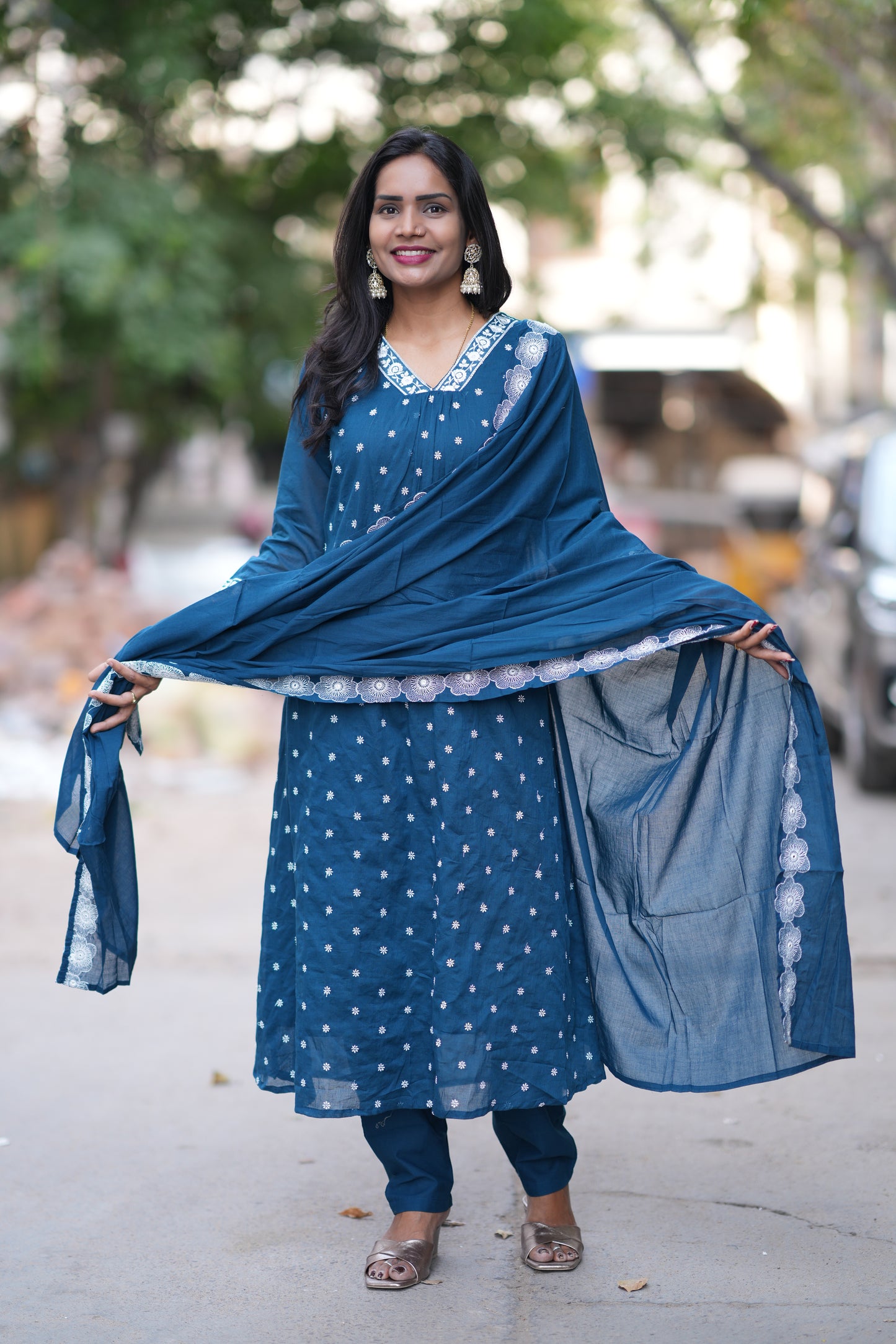 Peacock Blue Mul Cotton Designer 3 Piece Set With Complete Lining