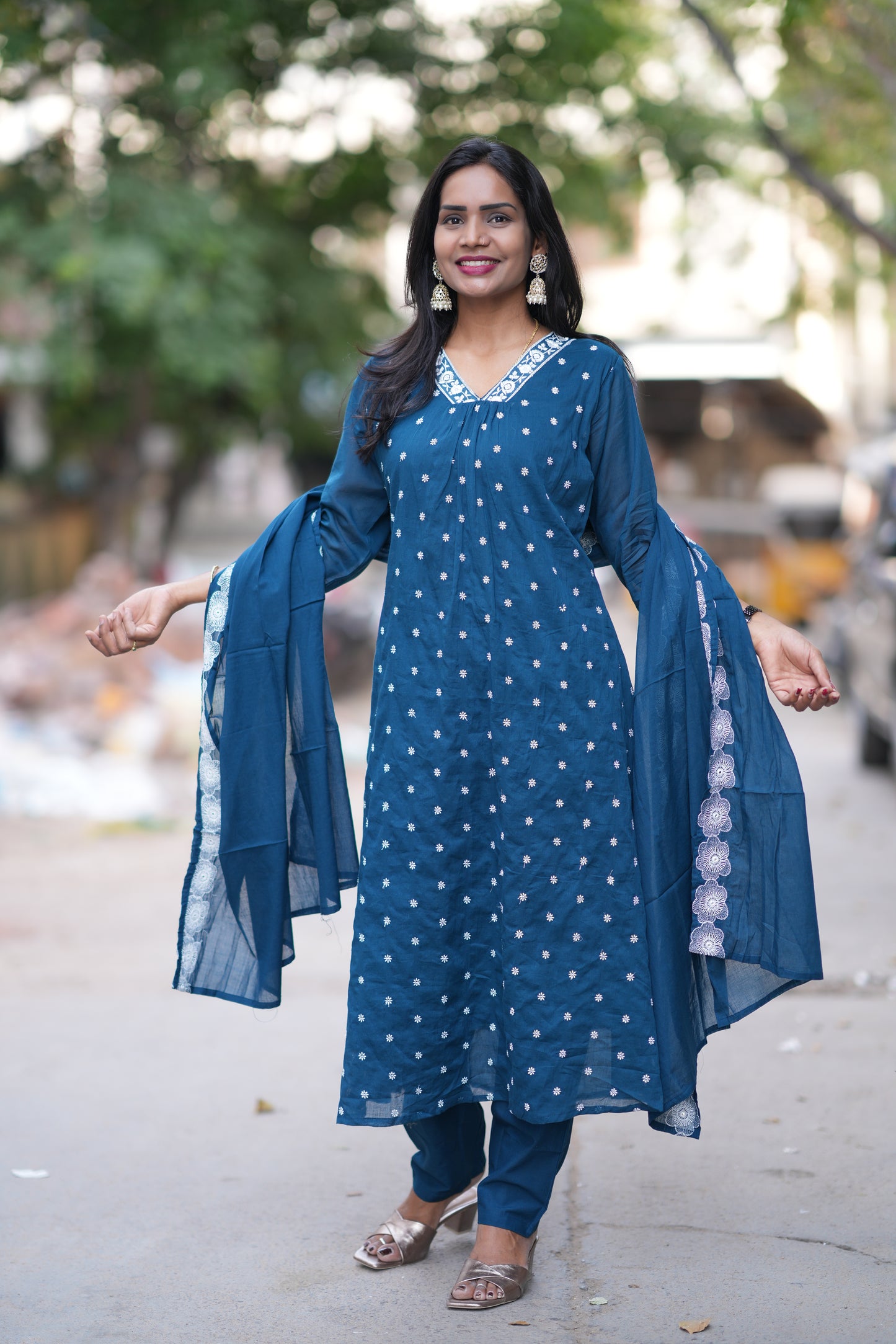 Peacock Blue Mul Cotton Designer 3 Piece Set With Complete Lining