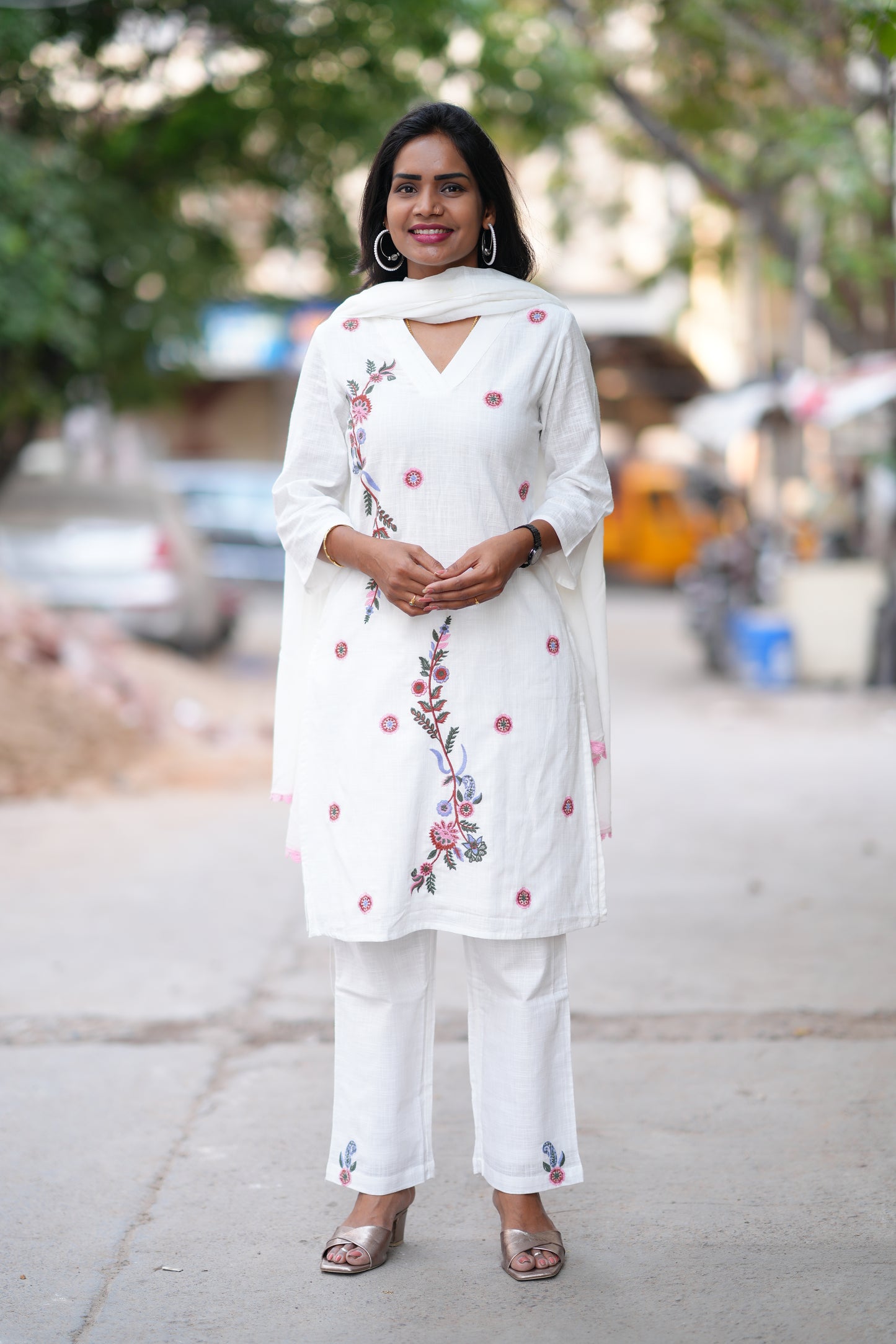 White Color Slub Cotton 3 Piece Set With Embroidery Work and Complete Lining