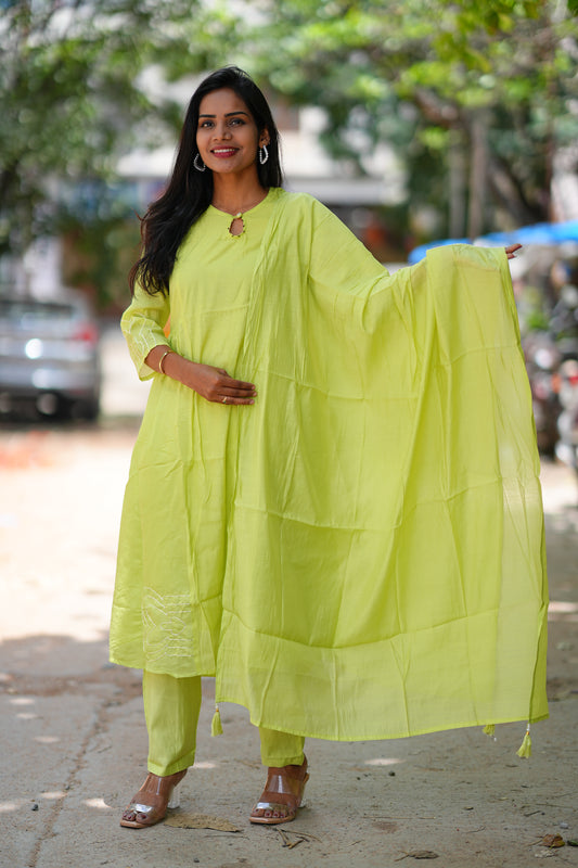 Parrot Green Colour Mul Chanderi 3 Piece Set With Complete Lining