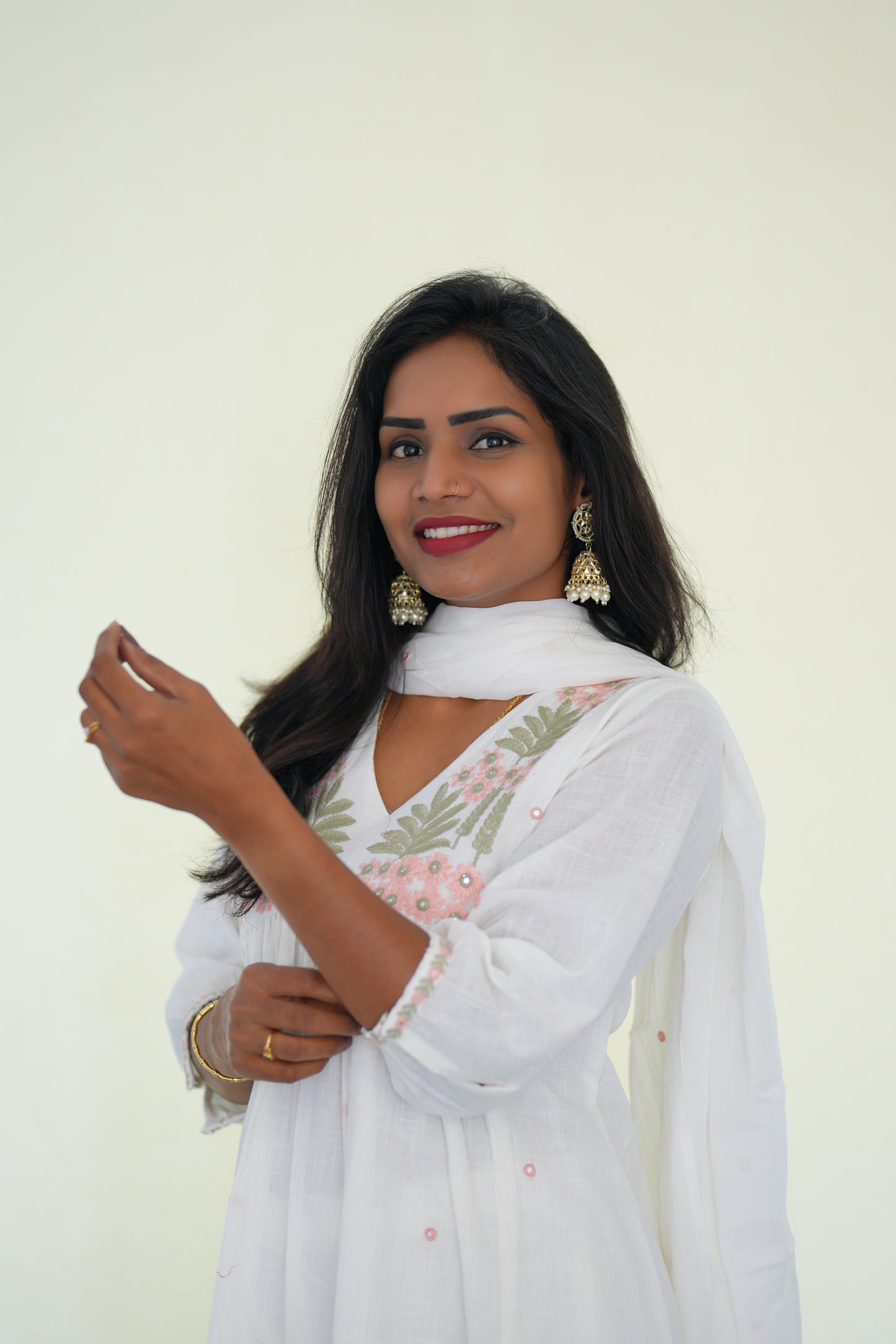 White Color Jaipuri Slub Cotton 3 Piece Set With Embroidery Work and Complete Lining