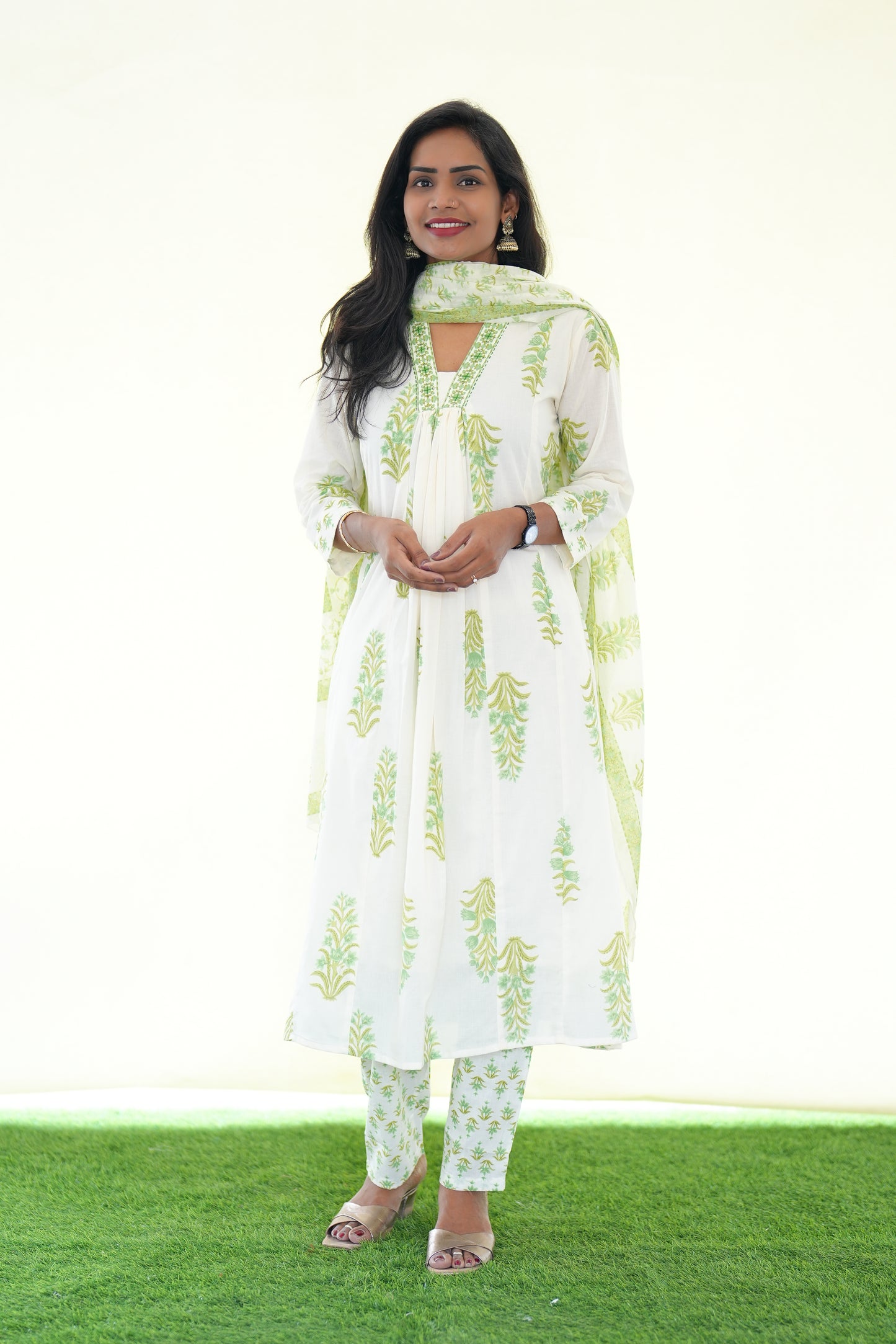 White Color Mul Cotton 3 Piece Set With Green color Block Print and Complete Lining