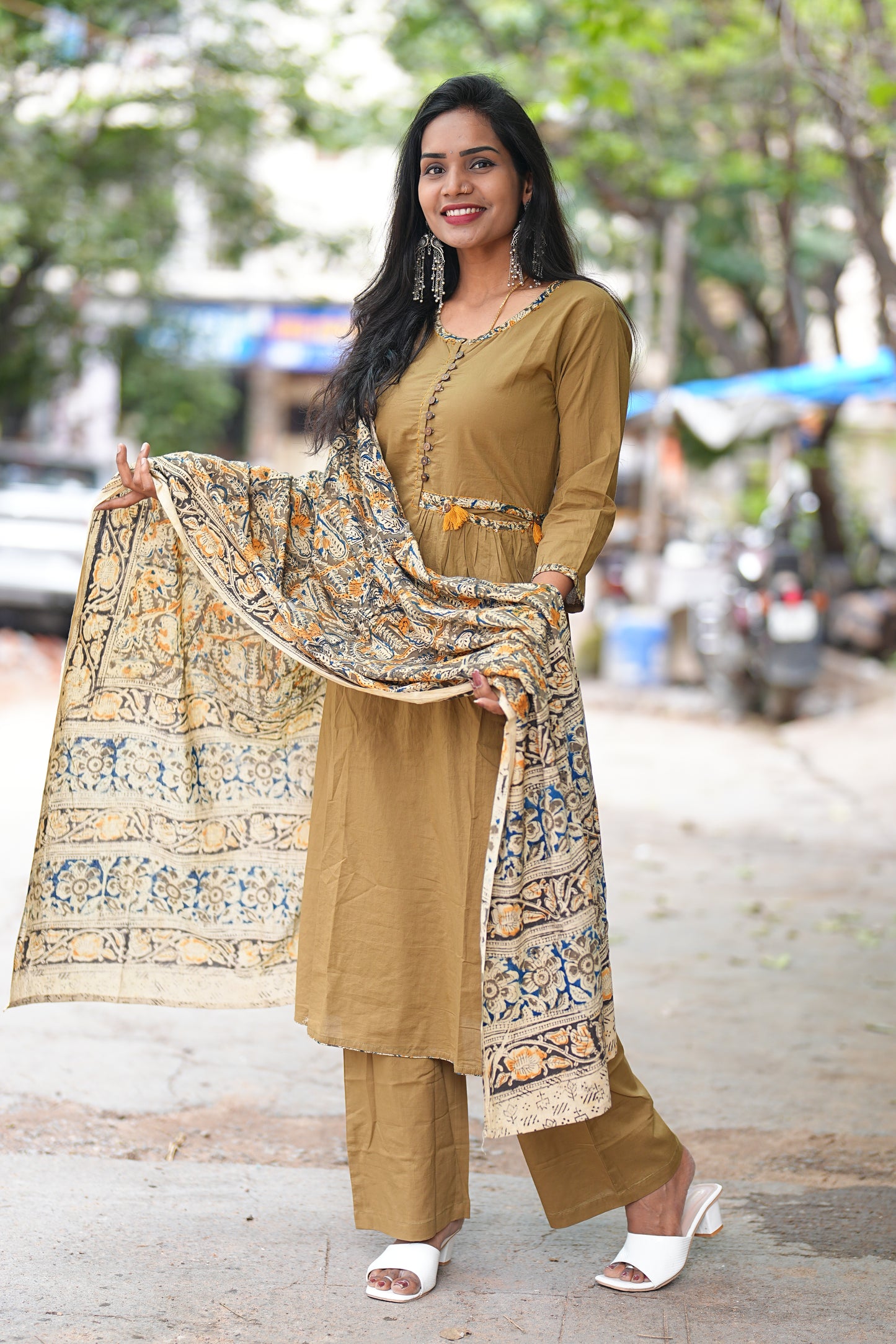 Designer Wear Beige Color Cotton 3 Piece Set With Kalamkari Duppata