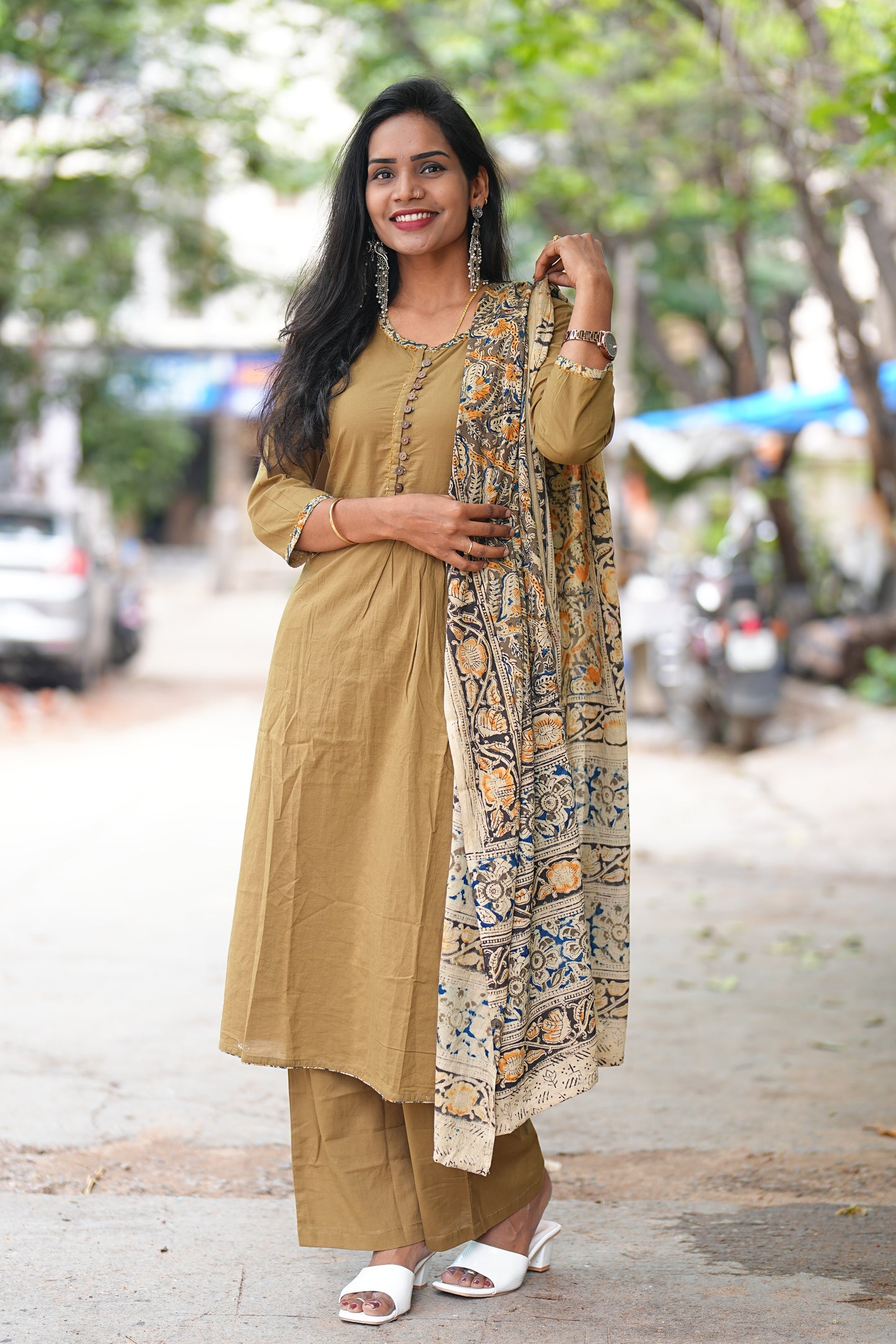 Designer Wear Beige Color Cotton 3 Piece Set With Kalamkari Duppata